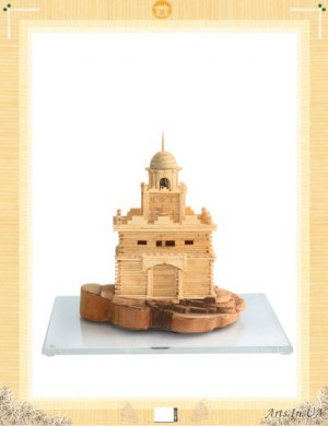 КРЕПІСНІ ВОРОТА