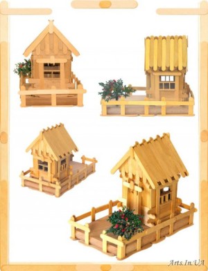 БУДИНОК З БІСЕРНИМ ДЕРЕВОМ